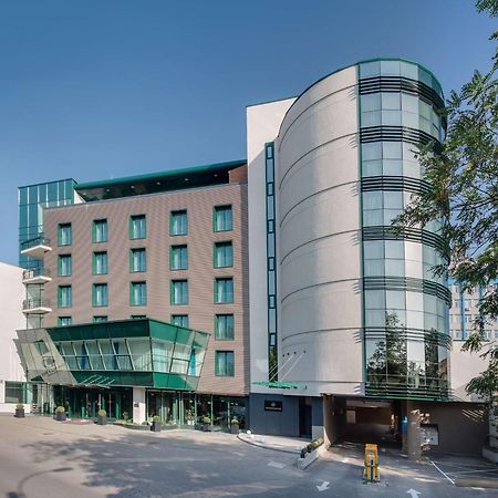 Doubletree By Hilton Hotel Cluj - City Plaza Exterior photo The new building of the University of Novi Sad