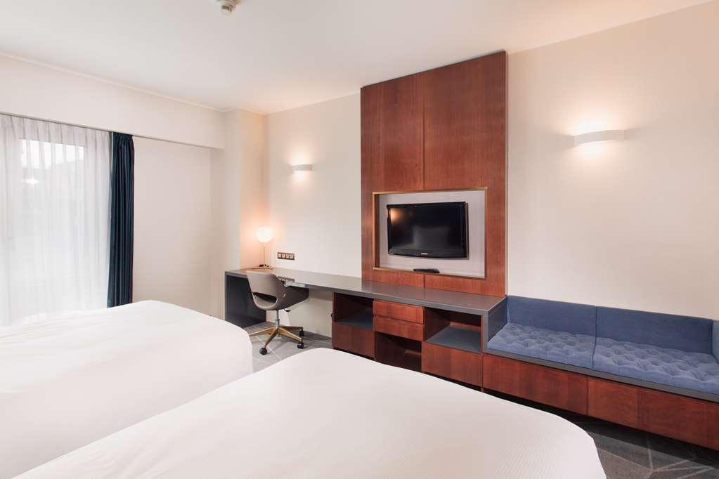 Doubletree By Hilton Hotel Cluj - City Plaza Room photo