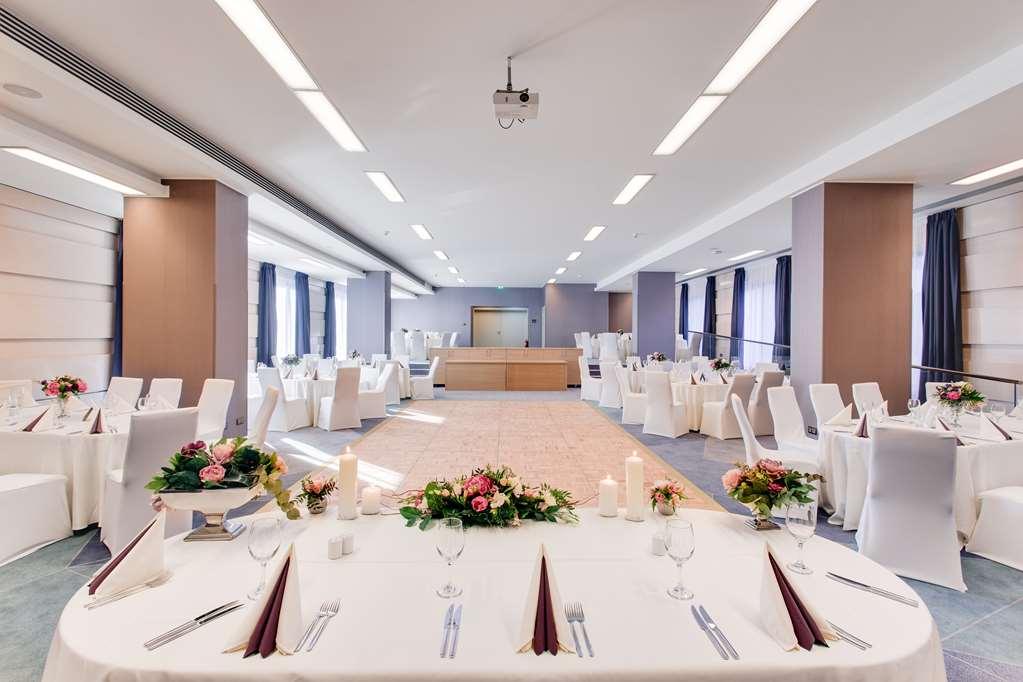 Doubletree By Hilton Hotel Cluj - City Plaza Facilities photo